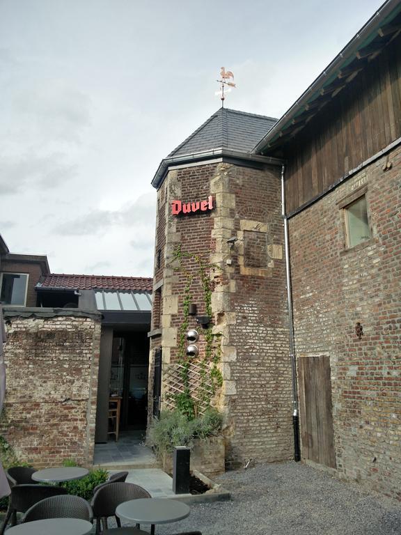 De Twie Keuninge Maasmechelen Luaran gambar