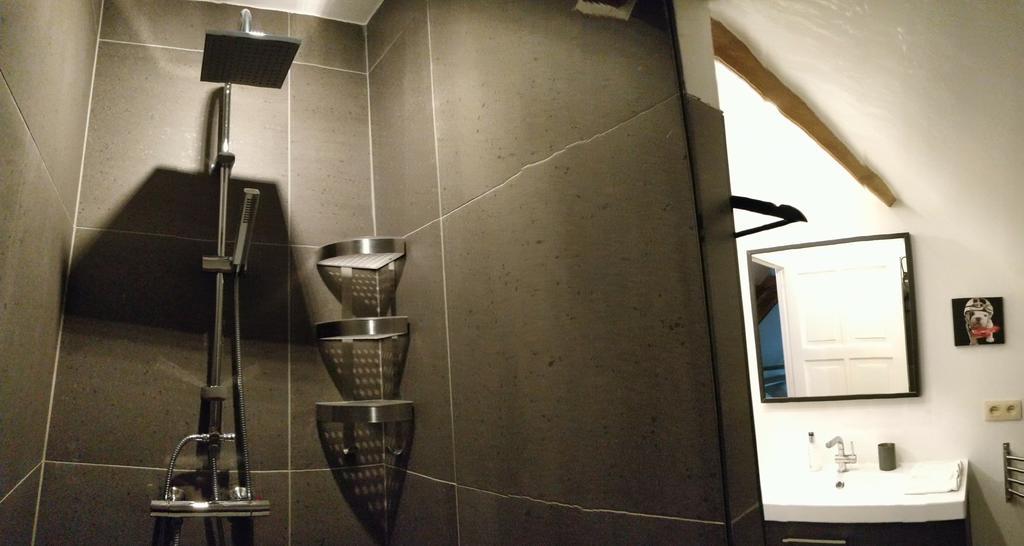 De Twie Keuninge Maasmechelen Luaran gambar